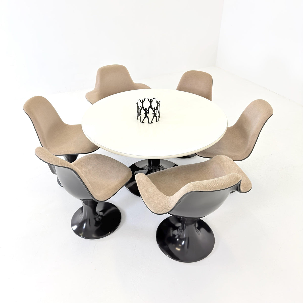 Rare Orbit Dining Set by Farner & Grunder for Herman Miller, 6 Fiberglass Chairs and Round Tulip Table 1970s Germany