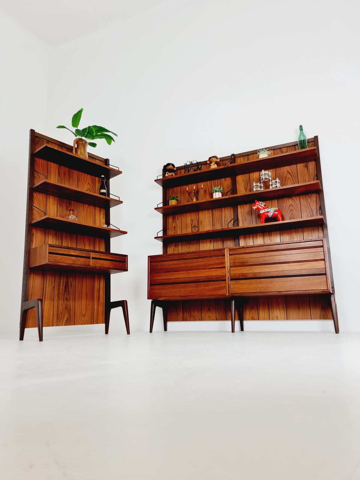 Ultra Rare Poul Cadovius Rosewood Wall Unit / Shelving System (1960s) – Mid-Century Modern Danish Masterpiece