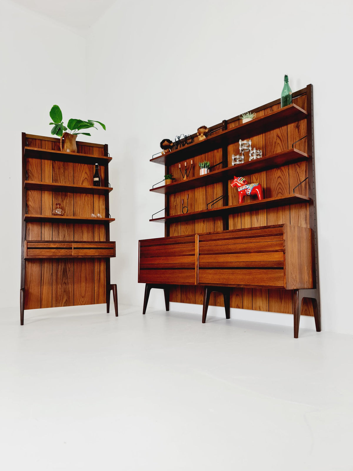 Ultra Rare Poul Cadovius Rosewood Wall Unit / Shelving System (1960s) – Mid-Century Modern Danish Masterpiece