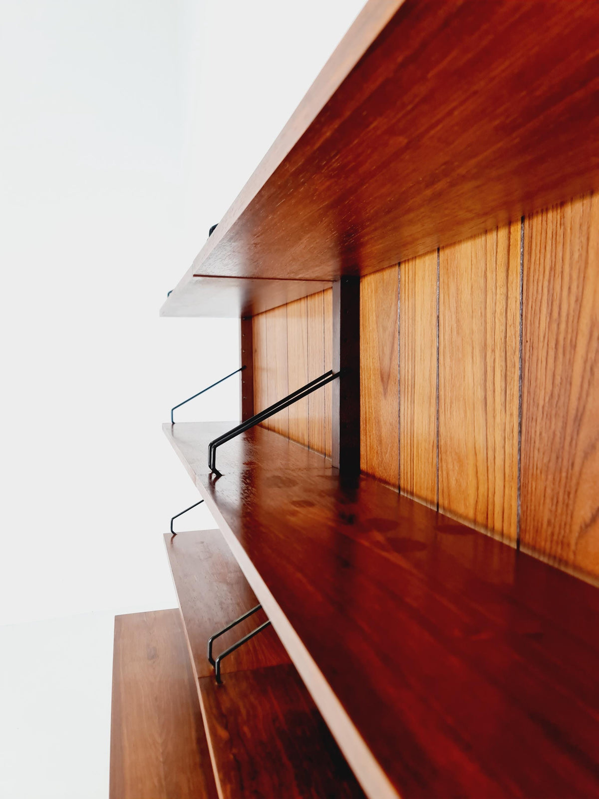 Ultra Rare Poul Cadovius Rosewood Wall Unit / Shelving System (1960s) – Mid-Century Modern Danish Masterpiece