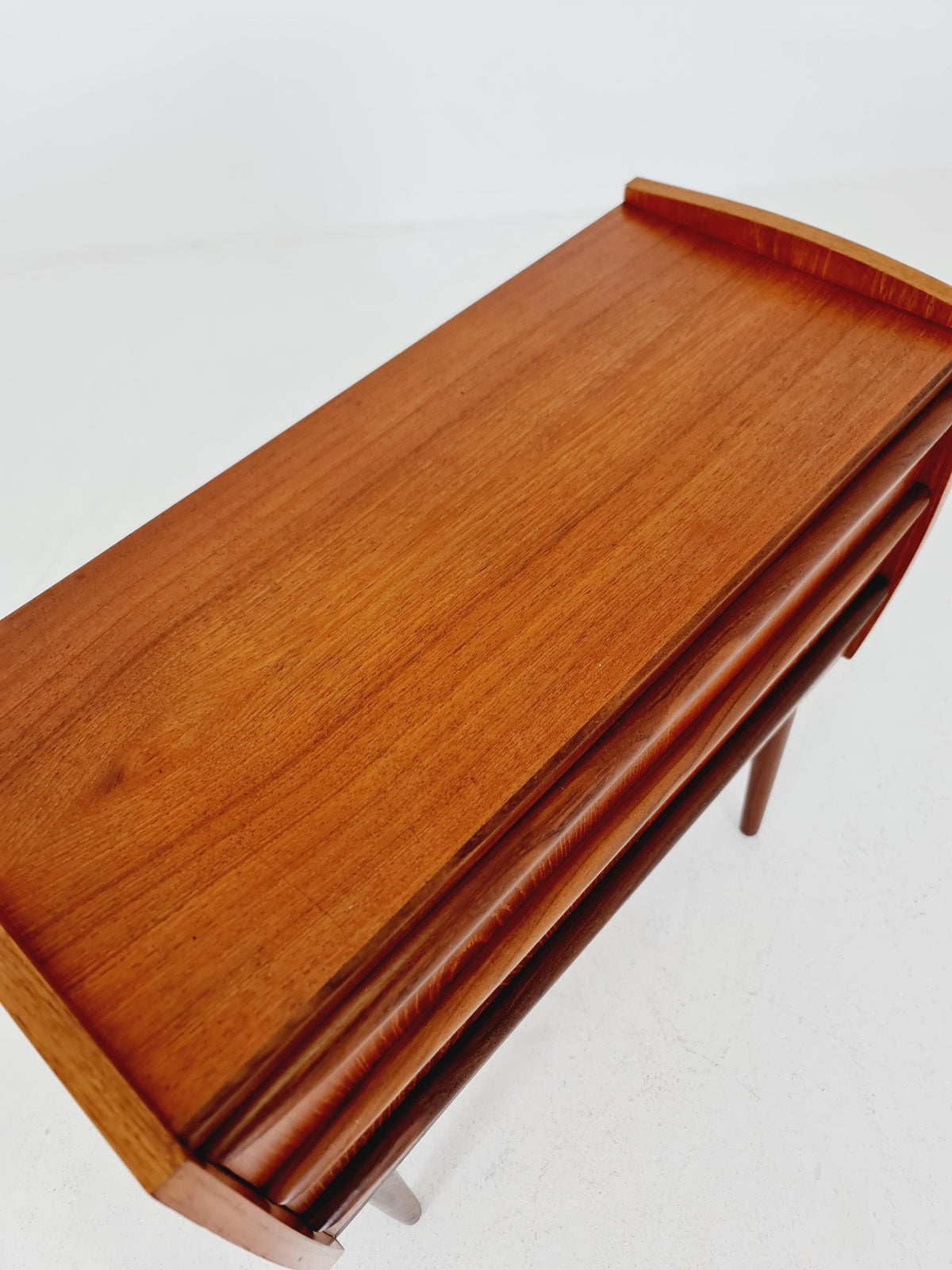 Midcentury danish drawer dresser /3 drawers /Nightstand 1960s