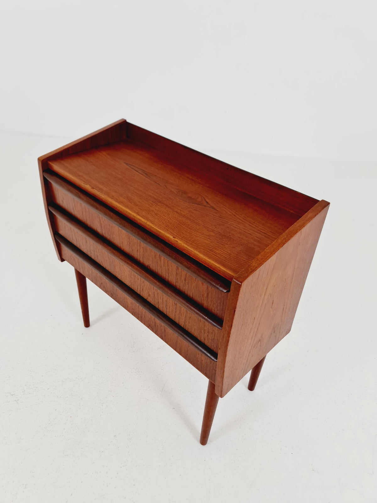 Midcentury danish drawer dresser /3 drawers /Nightstand 1960s