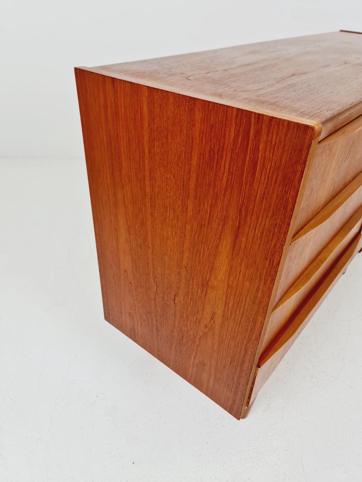 Midcentury danish design chest of drawers /Sideboard 1960s