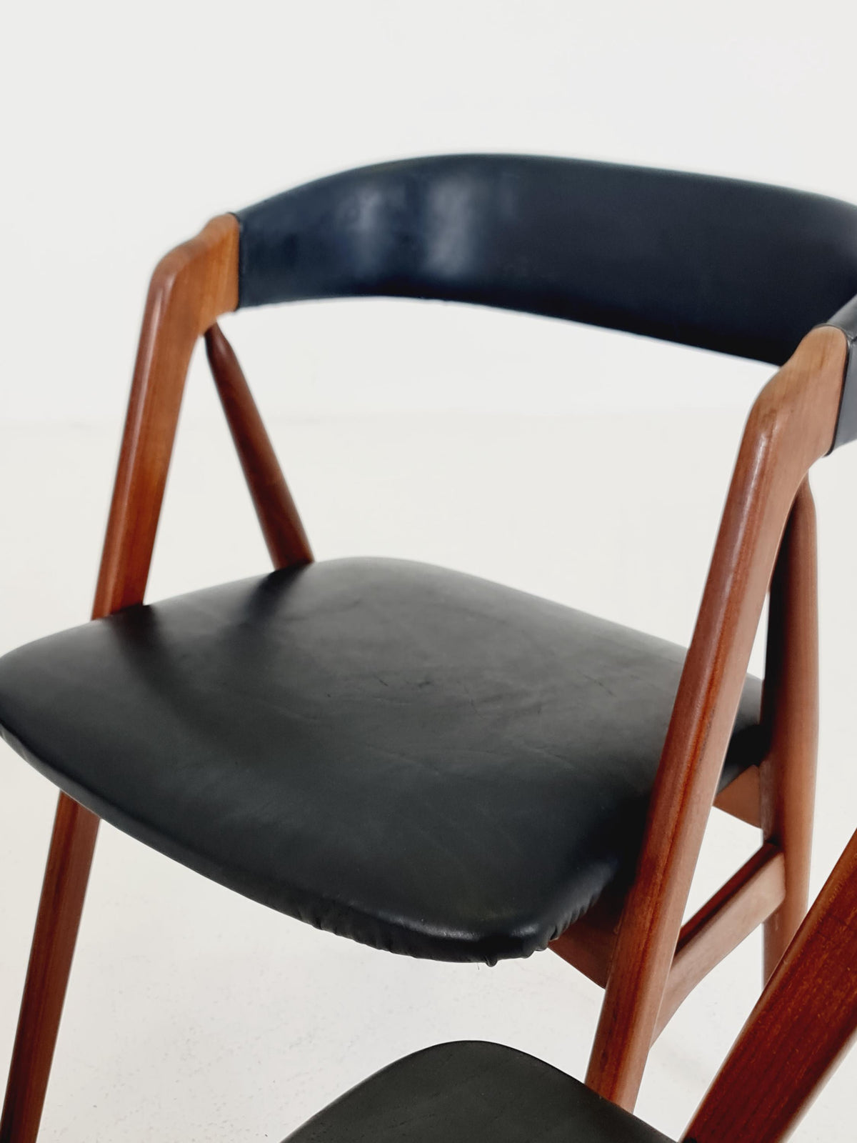 Vintage Danish solid teak dining chairs By Thomas Harlev for Farstrup modell 205 , 1960s, Set of 4