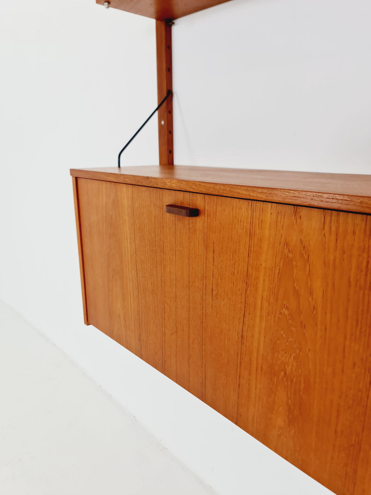 Mid century Danish Teak Wall Unit with Bar Cabinet , Denmark, 1960s