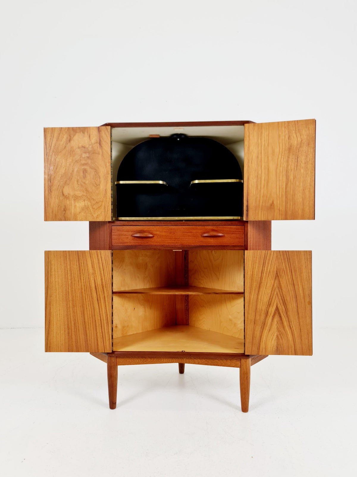 Mid Century Modern danish Drniks corner cabinet teak 1960s