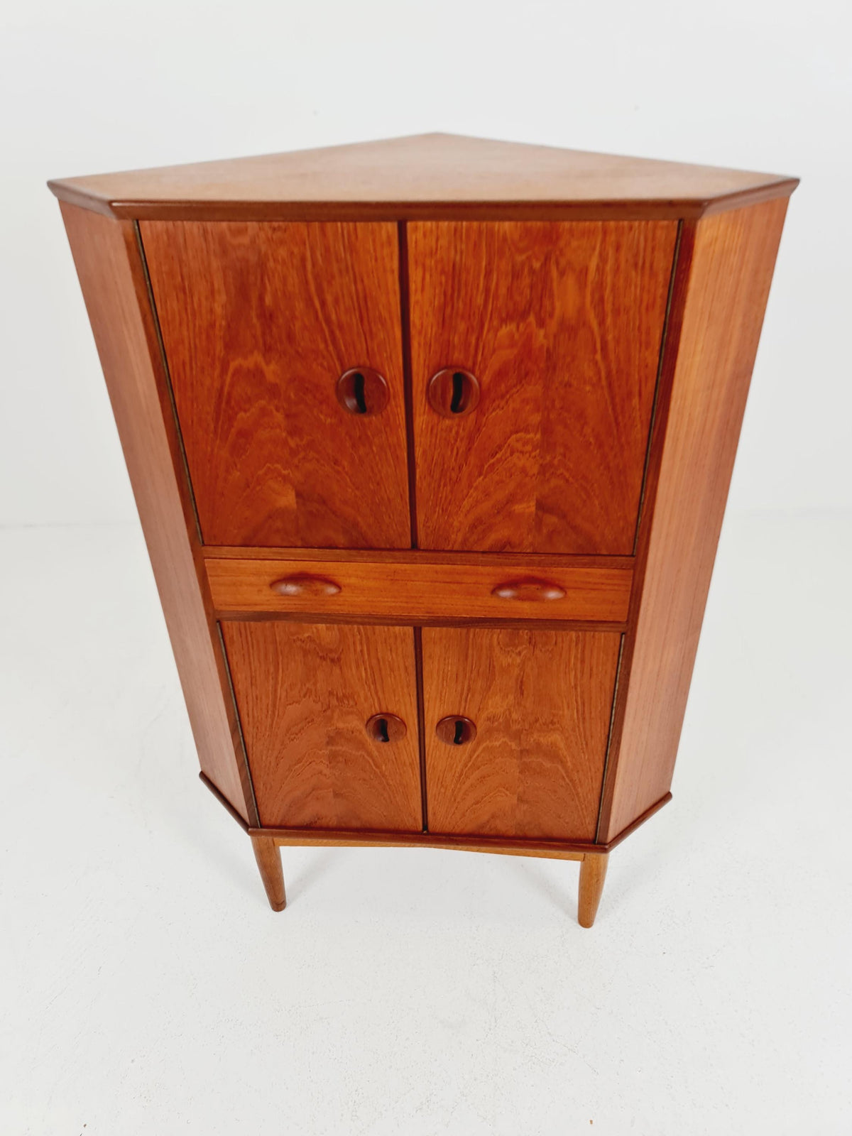 Mid Century Modern danish Drniks corner cabinet teak 1960s