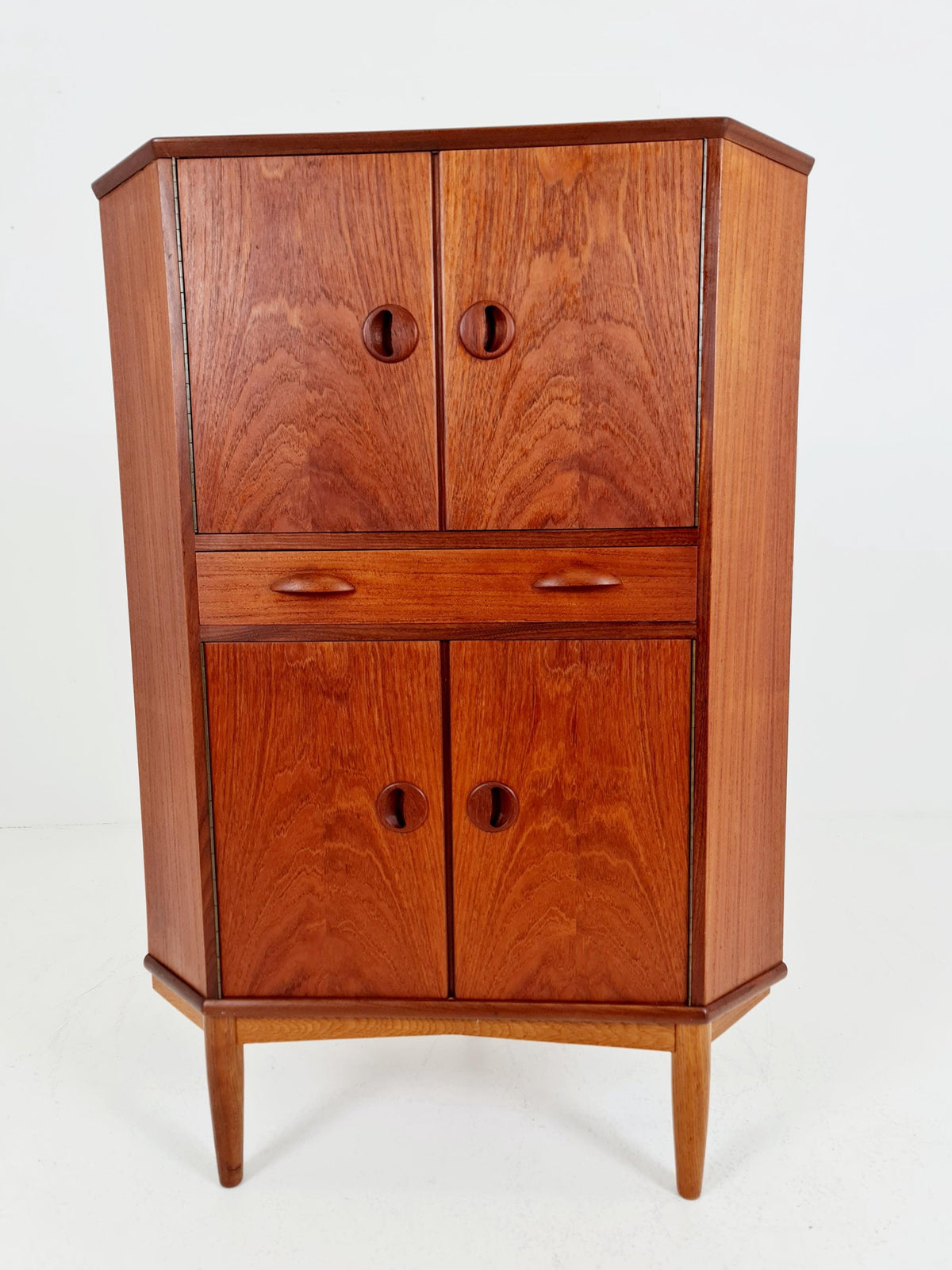 Mid Century Modern danish Drniks corner cabinet teak 1960s