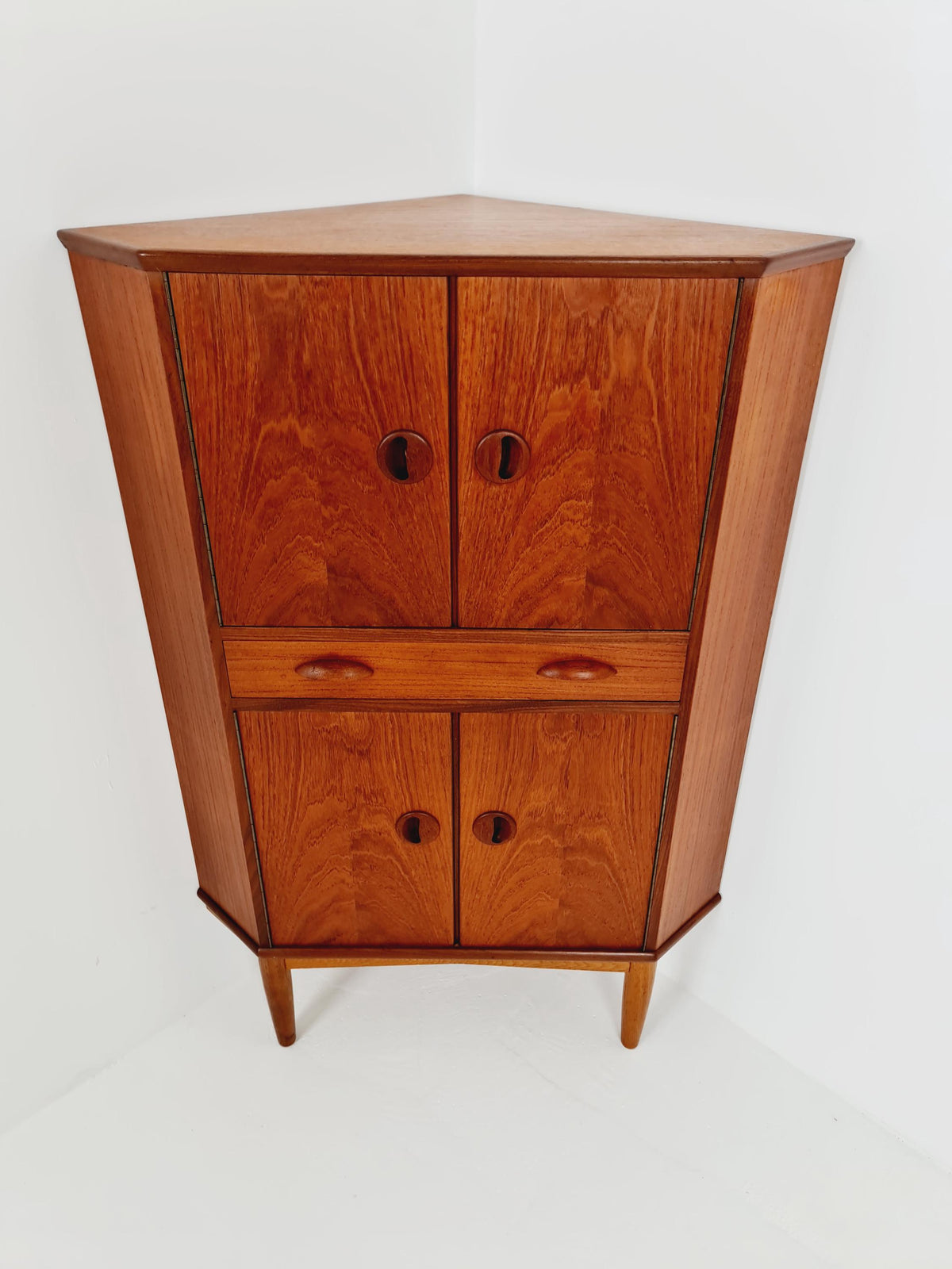 Mid Century Modern danish Drniks corner cabinet teak 1960s