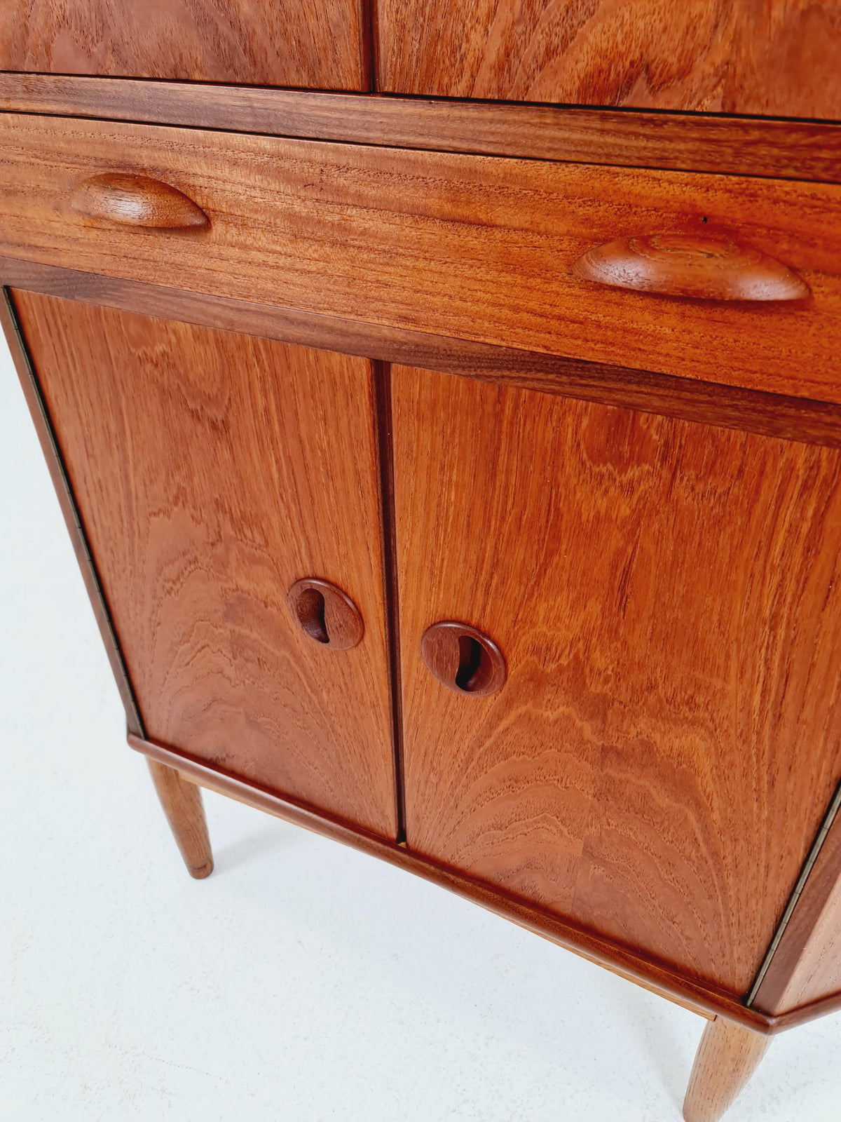Mid Century Modern danish Drniks corner cabinet teak 1960s