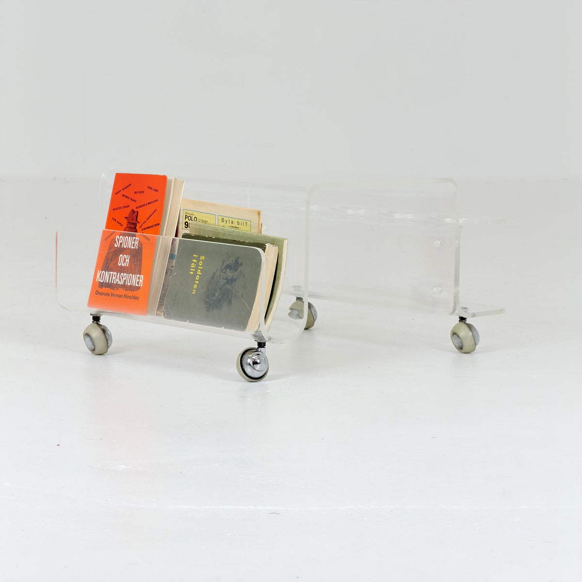 Space age Smoked Brown Plexiglass Trolley-side table by Michel Dumas for Roche Bobois 1970s
