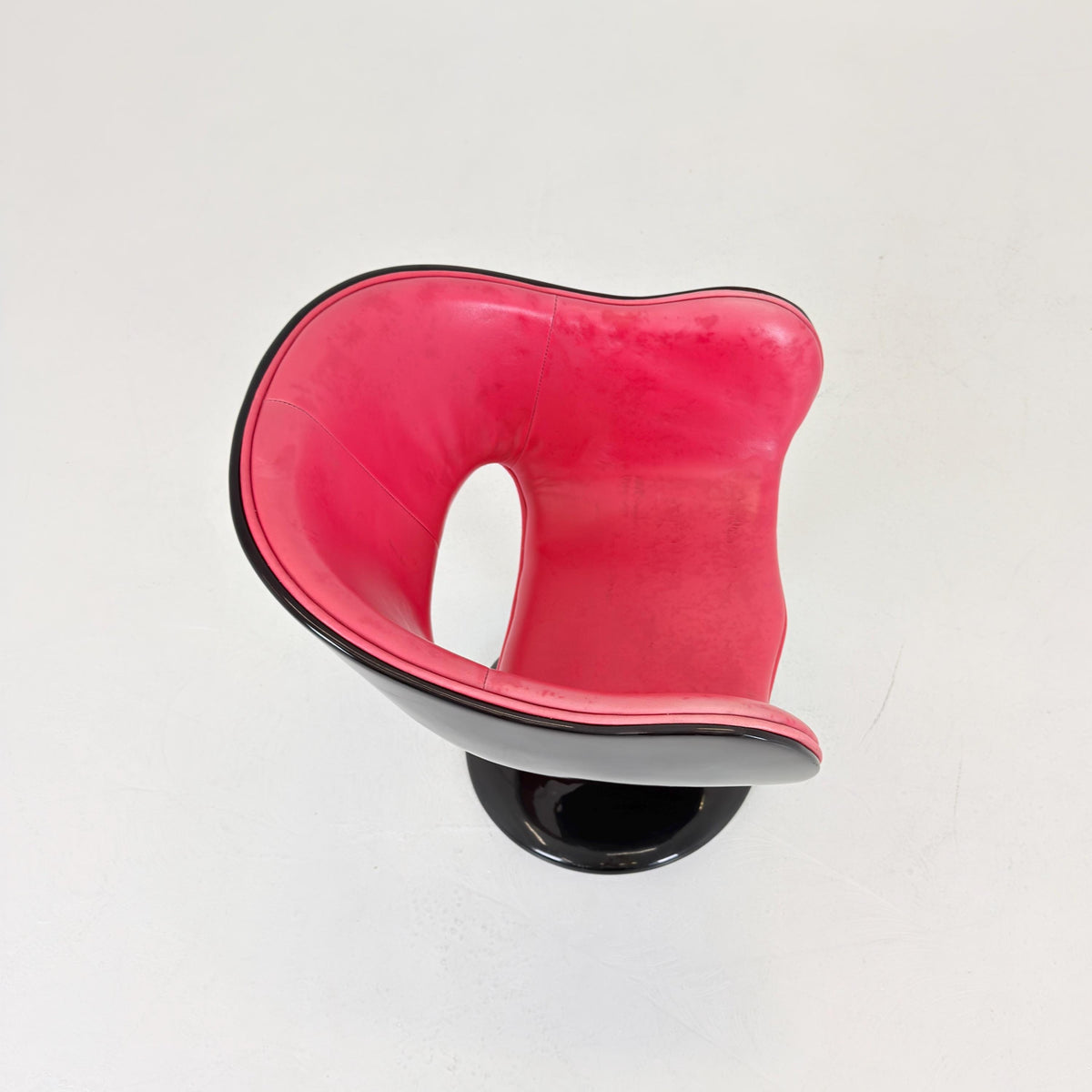 Mid Century Modern Design Italian Space Age Tulip Swivel Armchair, 1980s Italy