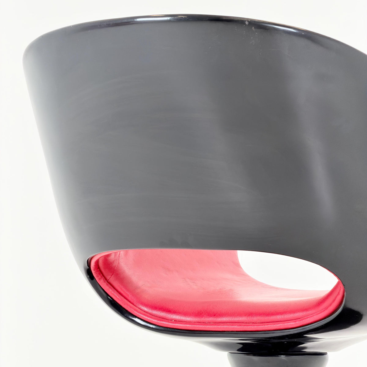 Mid Century Modern Design Italian Space Age Tulip Swivel Armchair, 1980s Italy