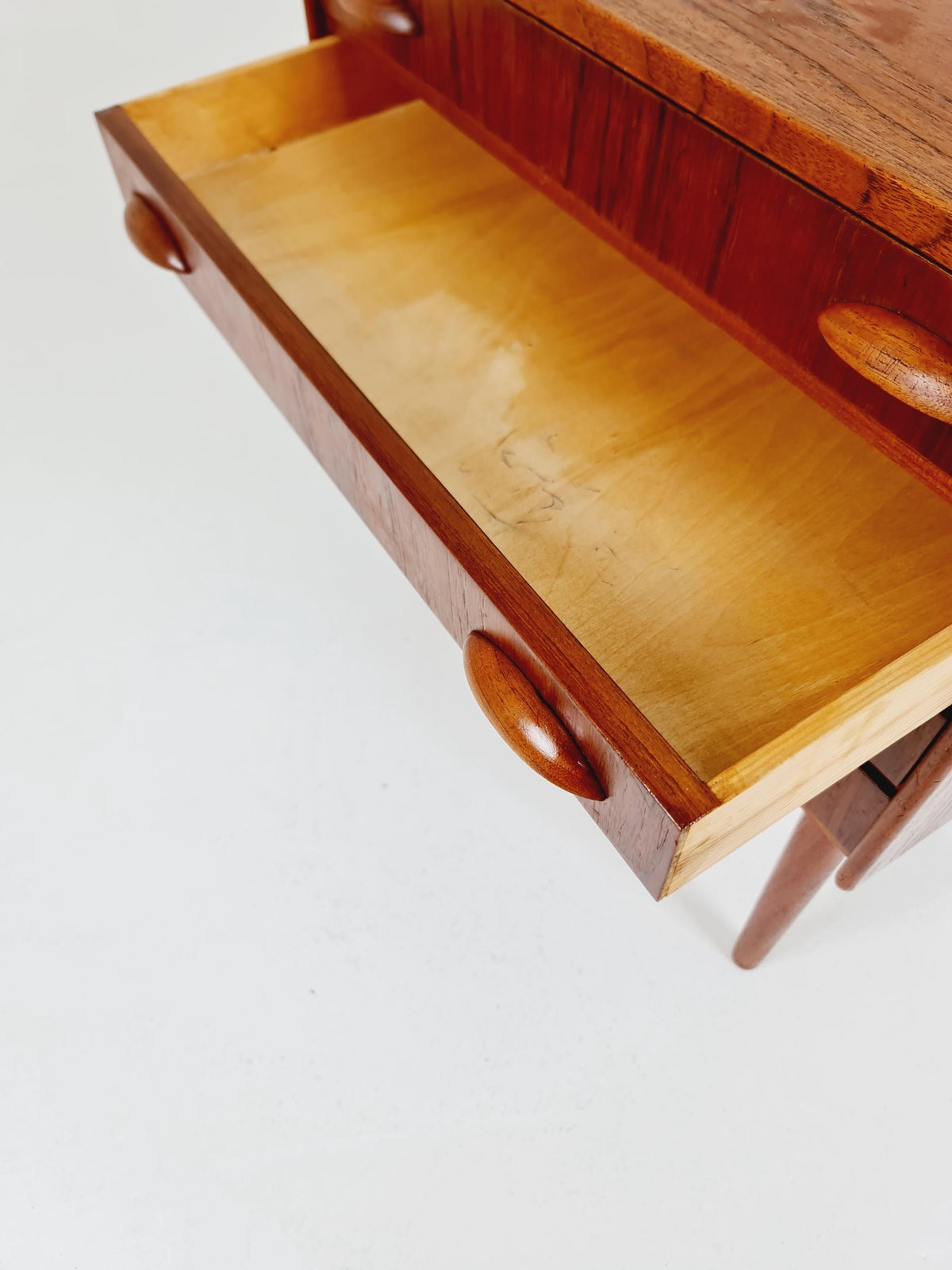 Midcentury danish drawer dresser /4 drawers 1960s