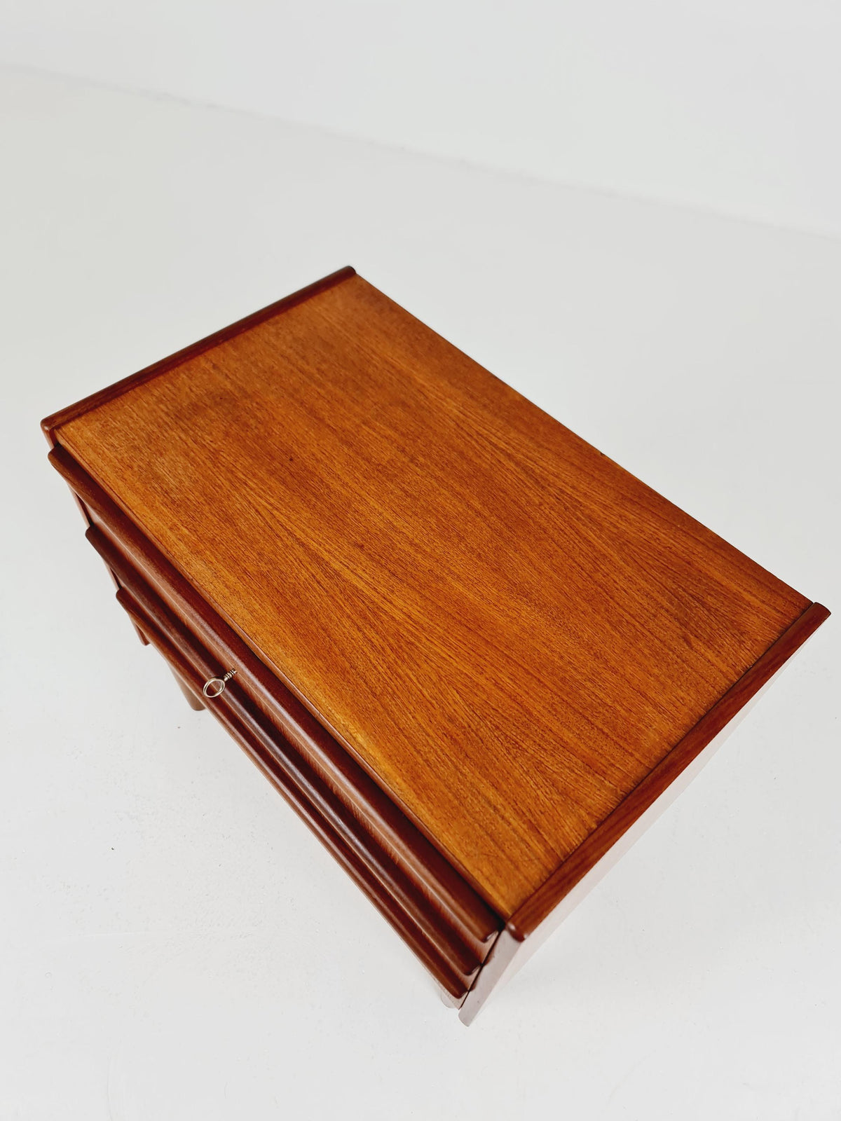 Midcentury danish drawer dresser /3 drawers 1960s