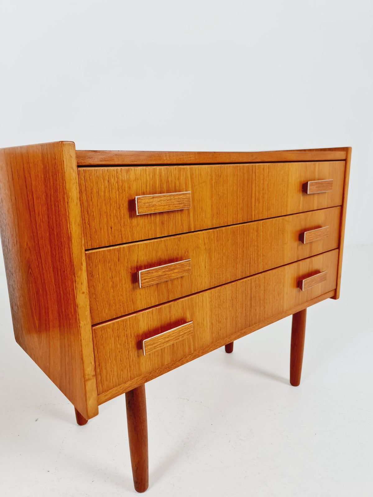 Mid century Danish teak side tables/ Bedside tables/ Nightstands, Denmark BY Ejsing Möbelfabrik , 1960s, set of 2