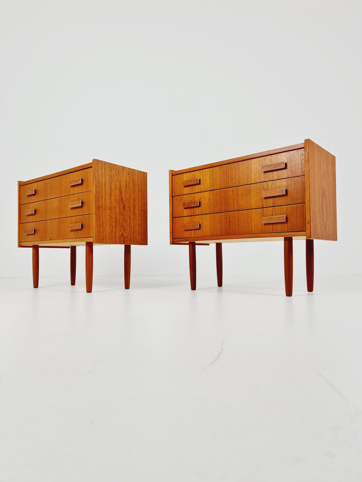 Mid century Danish teak side tables/ Bedside tables/ Nightstands, Denmark BY Ejsing Möbelfabrik , 1960s, set of 2