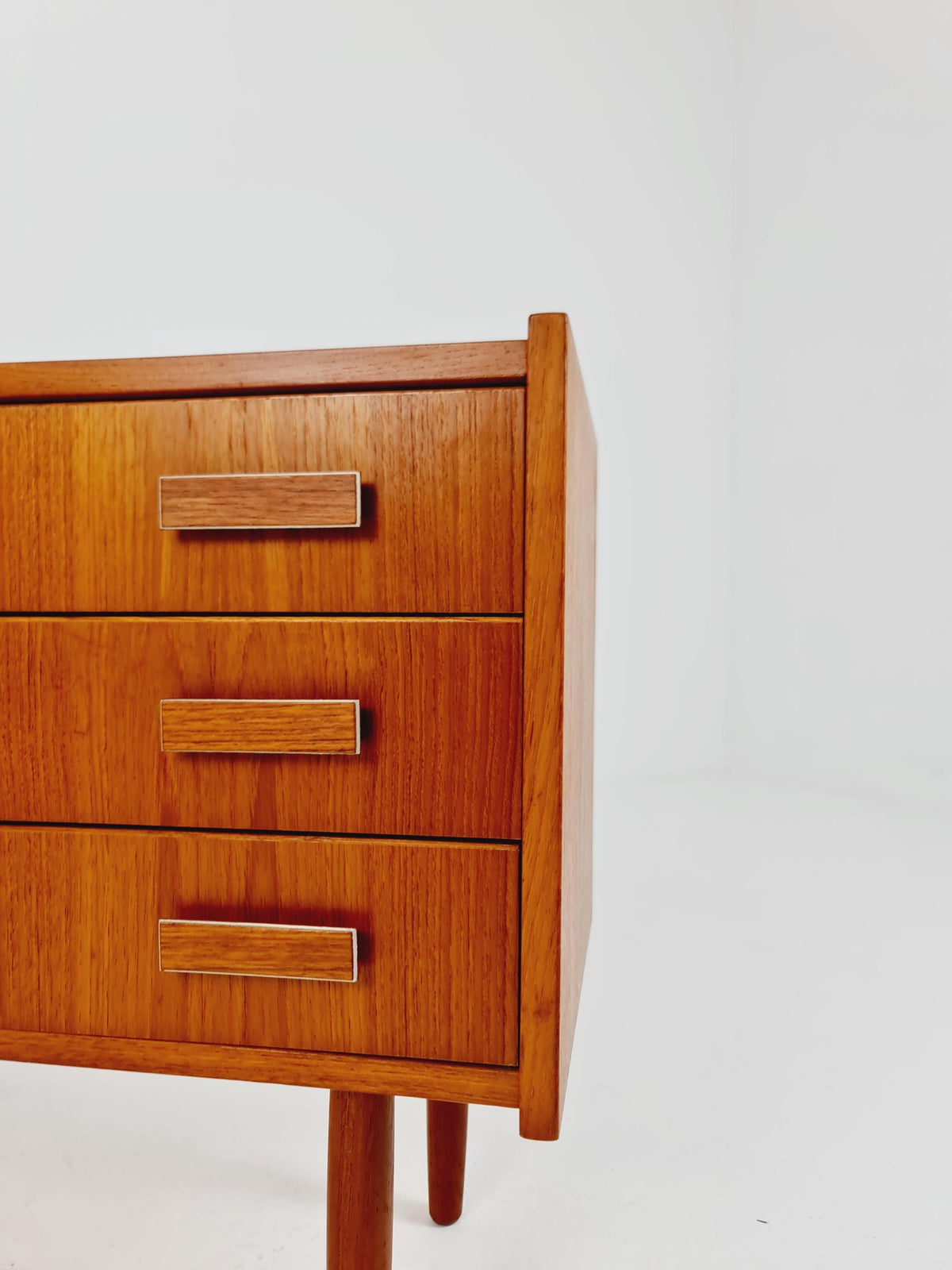 Mid century Danish teak side tables/ Bedside tables/ Nightstands, Denmark BY Ejsing Möbelfabrik , 1960s, set of 2