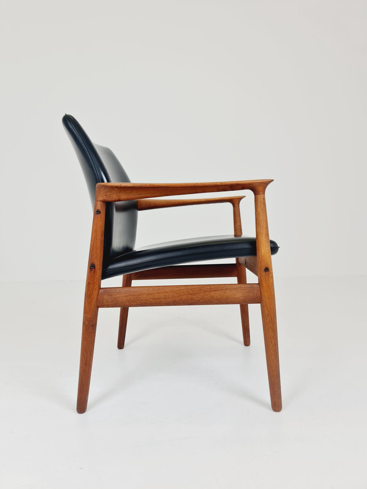 Mid-century Rare Danish teak lounge chair/ Easy chair by Grete Jalk For Glostrup , 1960s