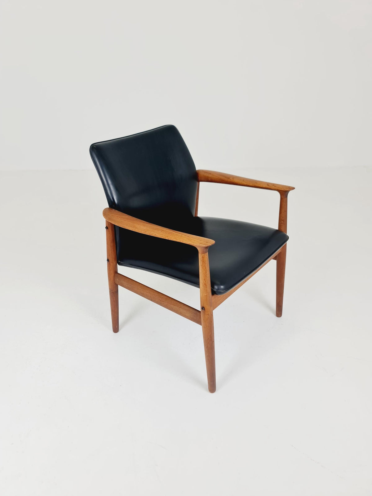 Mid-century Rare Danish teak lounge chair/ Easy chair by Grete Jalk For Glostrup , 1960s