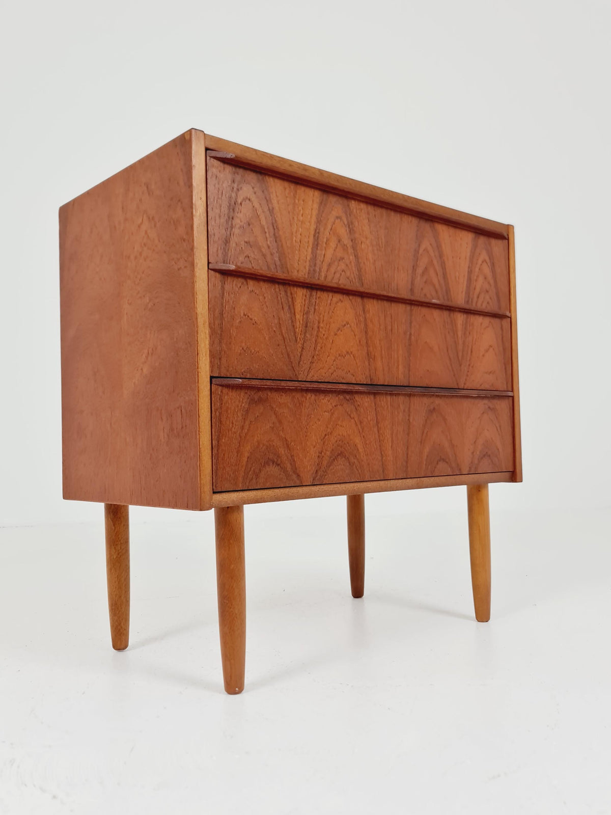 Midcentury danish drawer dresser /3 drawers 1960s