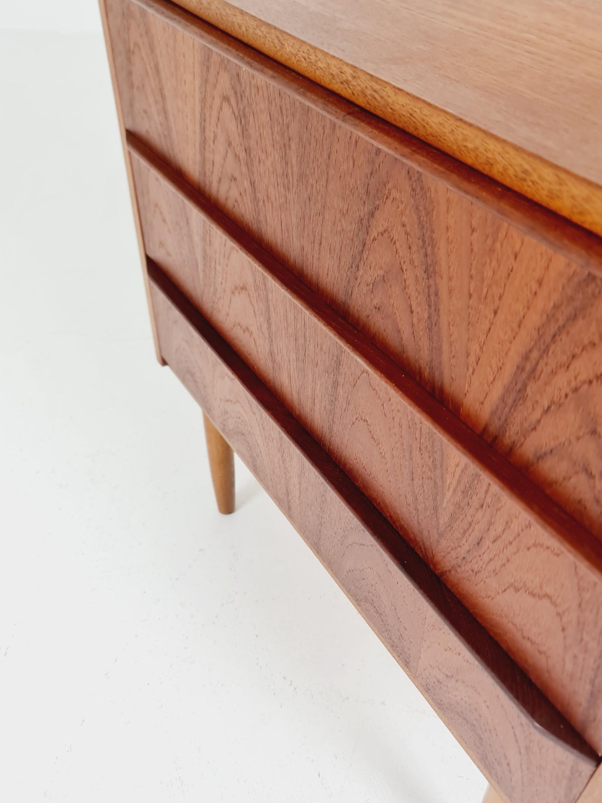Midcentury danish drawer dresser /3 drawers 1960s
