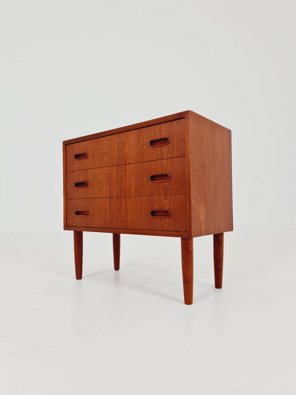 Midcentury danish drawer dresser /3 drawers 1960s