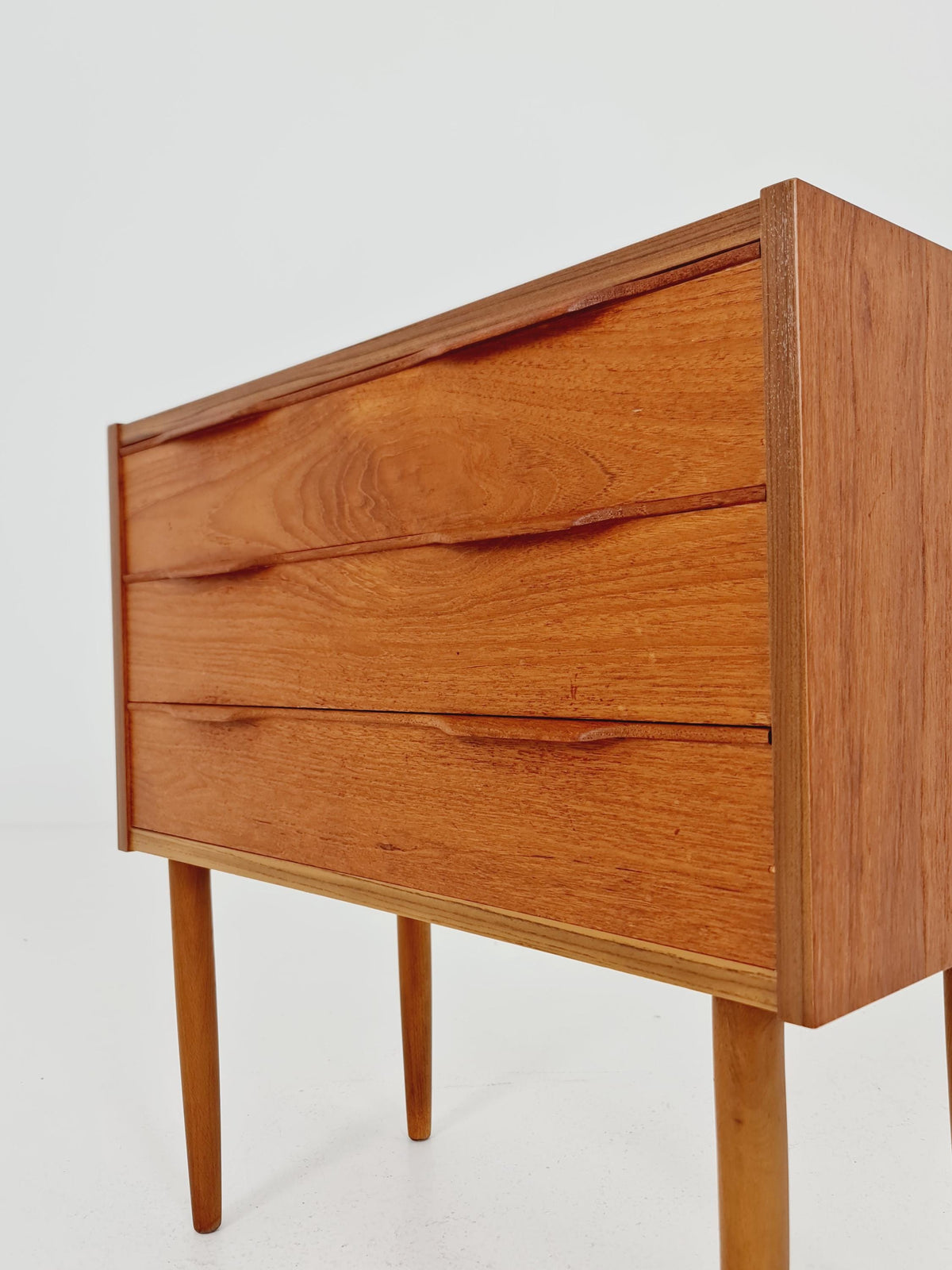 Midcentury danish drawer dresser /3 drawers 1960s