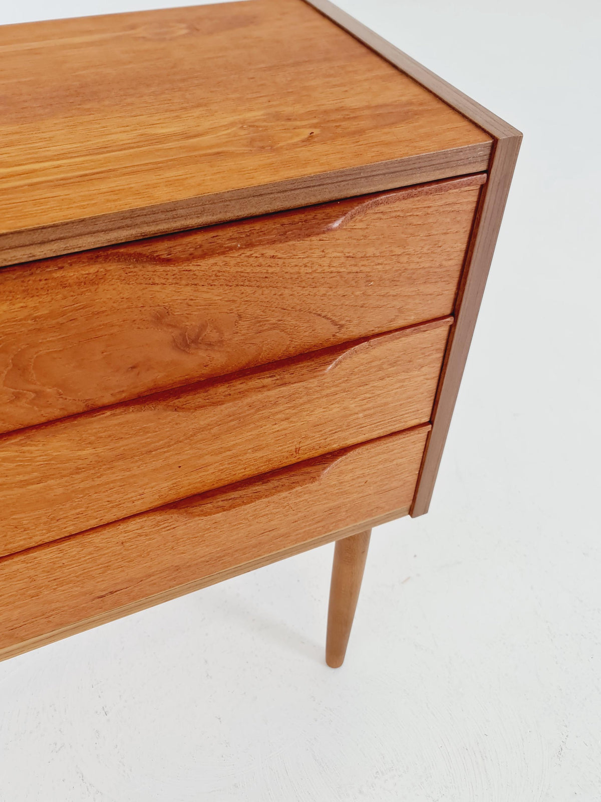 Midcentury danish drawer dresser /3 drawers 1960s