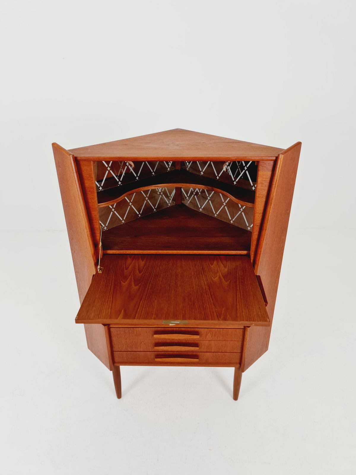 Mid Century Modern danish Drniks corner cabinet teak By Omann Jun , 1960s