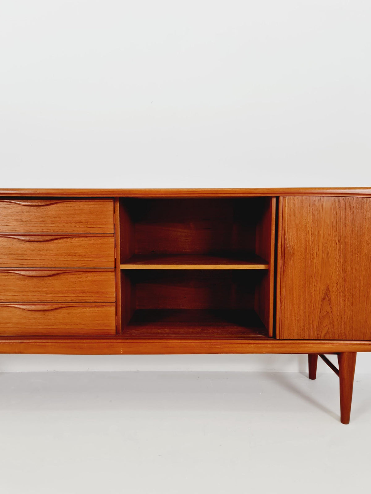 Mid-Century German vintage Sideboard by Heinrich Riestenpatt model RT 200 TYP , 1960s