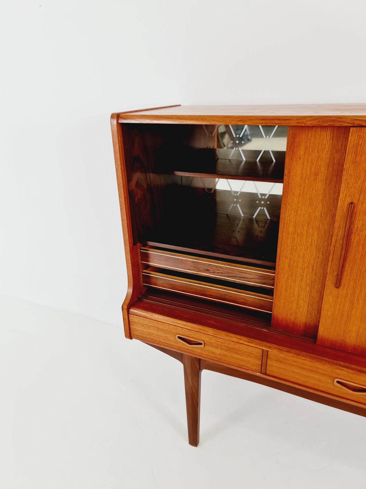 Mid-Century Modern Teak Highboard / Sideboard /Bar 1960s