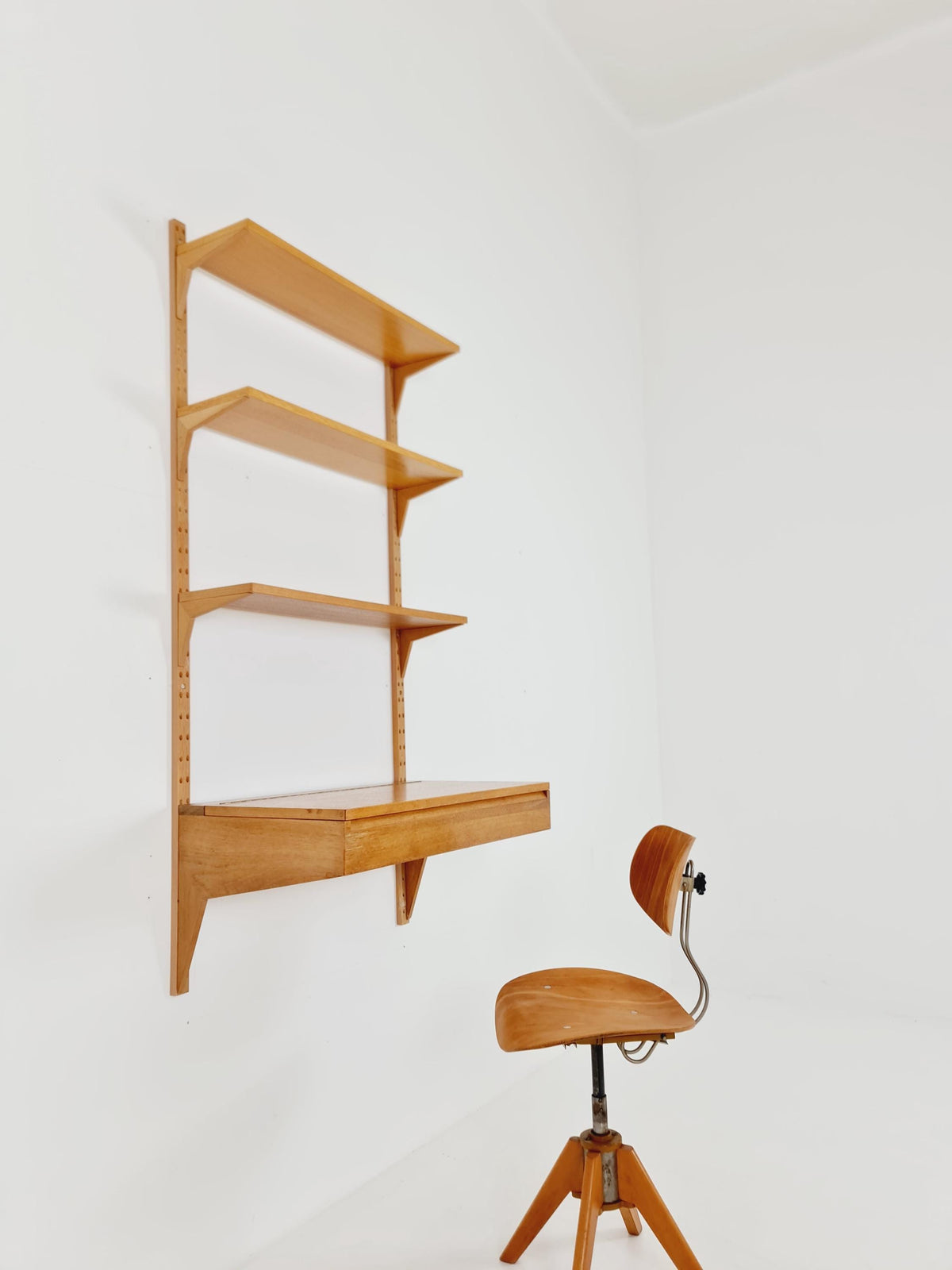 Midcentury Danish Oak Shelving Unit With Desk by Poul Cadovius, 1960s