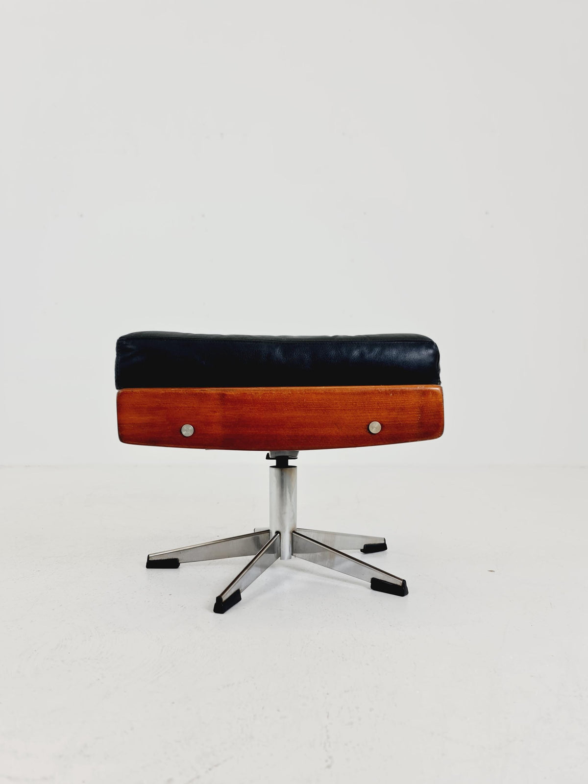 Mid century modern danish ottoman/stool, BY Sven Ivar Dysthe for Dokka Møbler ,1960s1960s