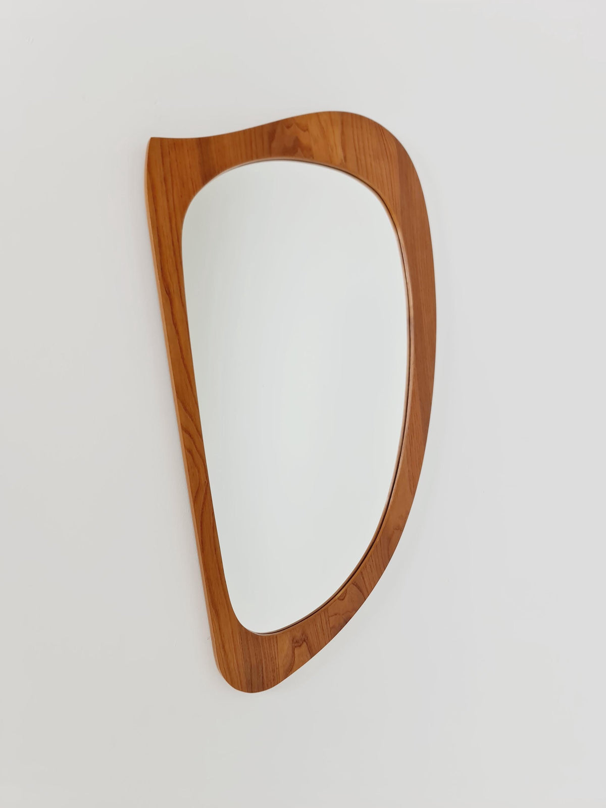 Mid Century asymmetric dansih Original kidney wall mirror from the 60s Rockabilly