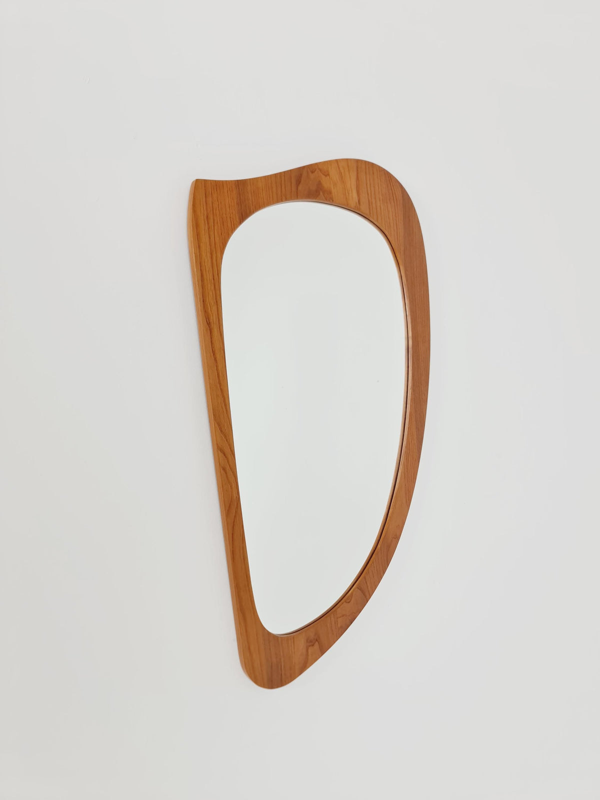 Mid Century asymmetric dansih Original kidney wall mirror from the 60s Rockabilly
