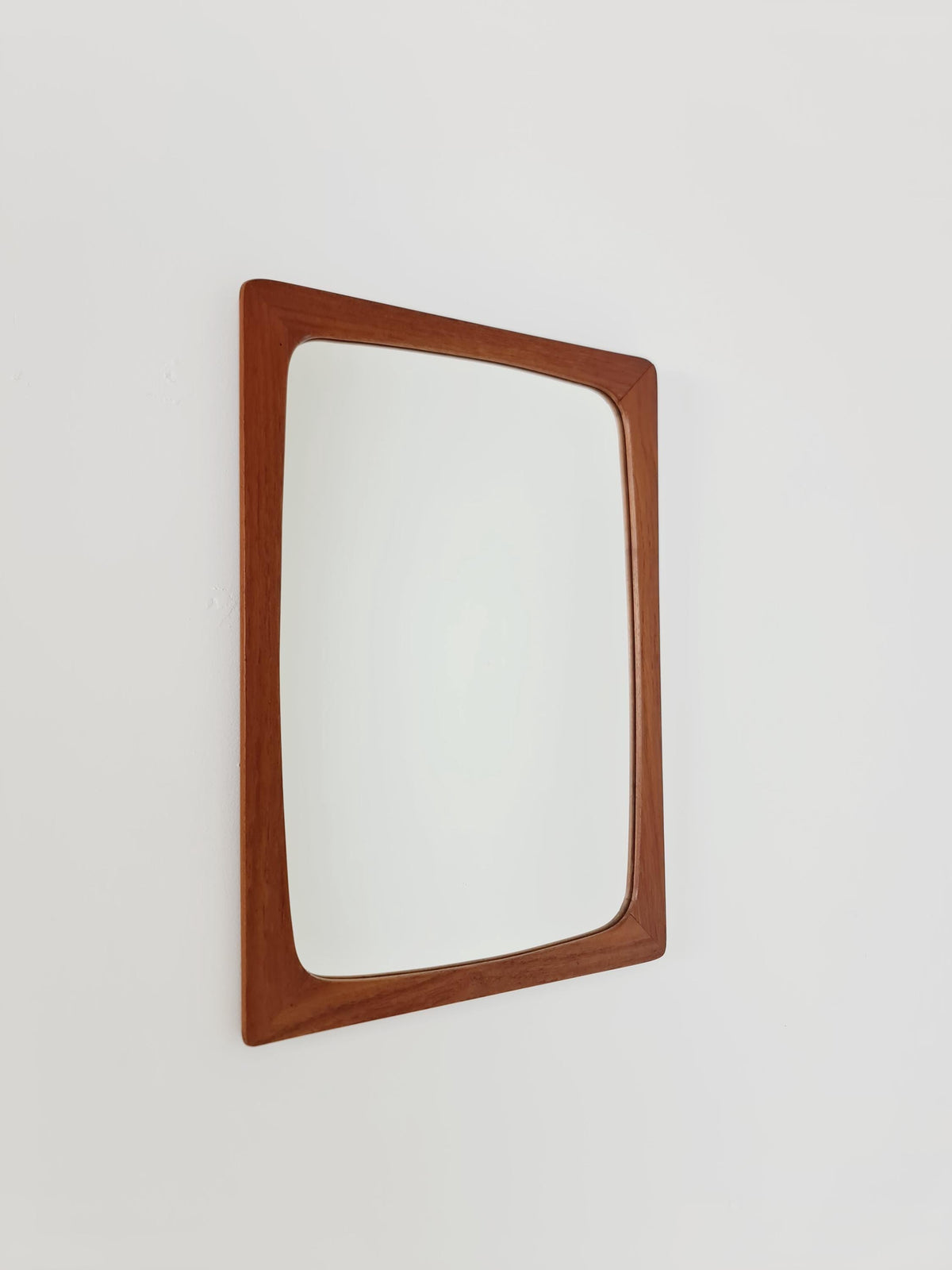 Small Dansih Teak mid-century Modern wall-mounted mirror, 1950s