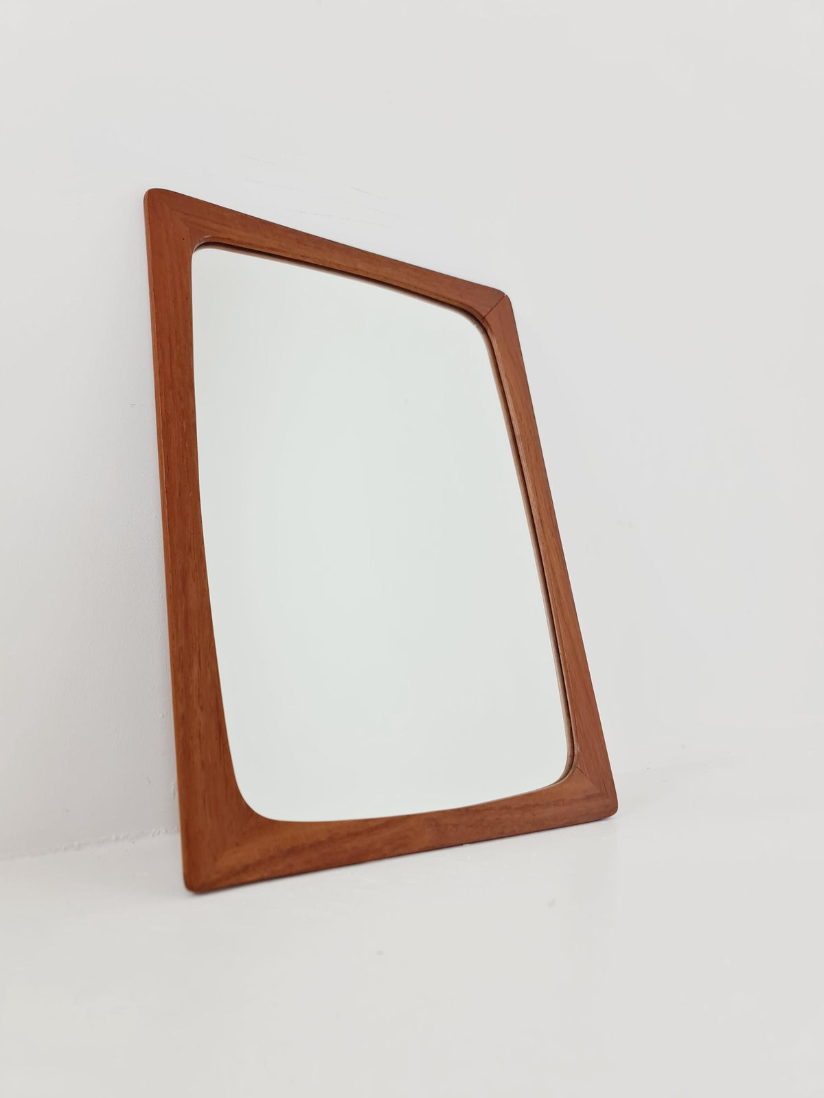 Small Dansih Teak mid-century Modern wall-mounted mirror, 1950s