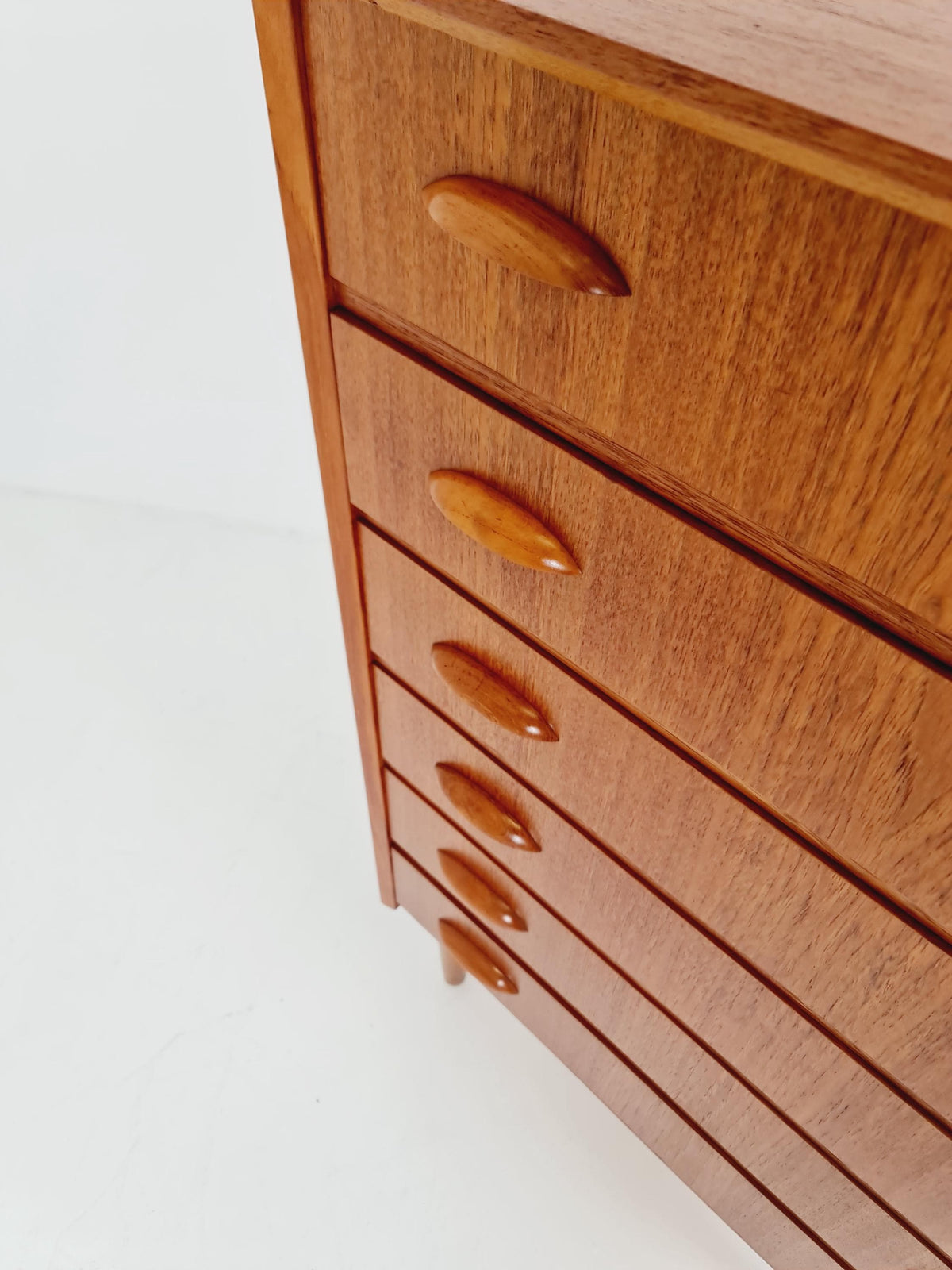 Midcentury danish design chest of drawers / drawer dresser /6 drawers cabinet By Ejsing Möbelfabrik 1960s