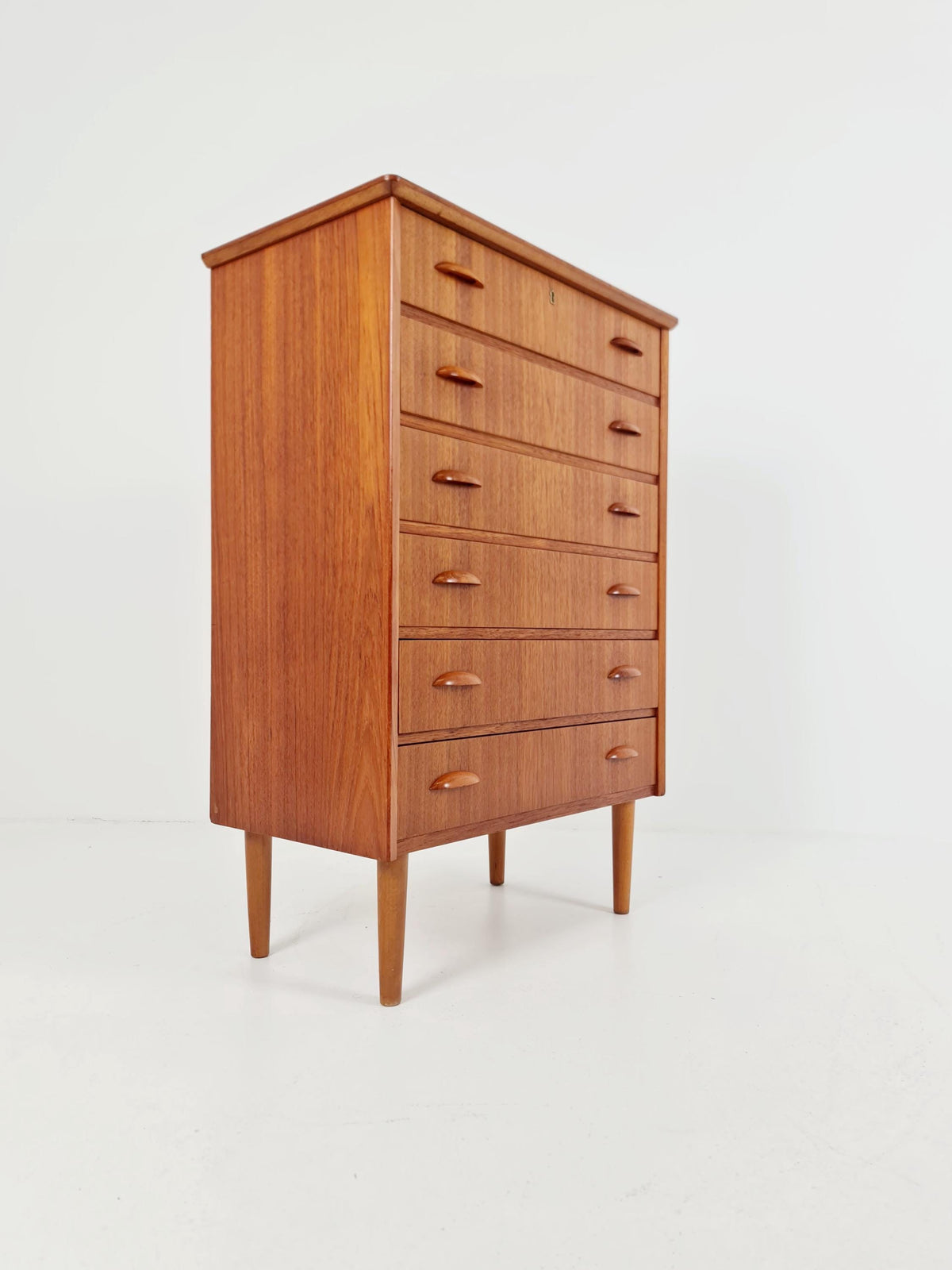 Midcentury danish design chest of drawers / drawer dresser /6 drawers cabinet By Ejsing Möbelfabrik 1960s