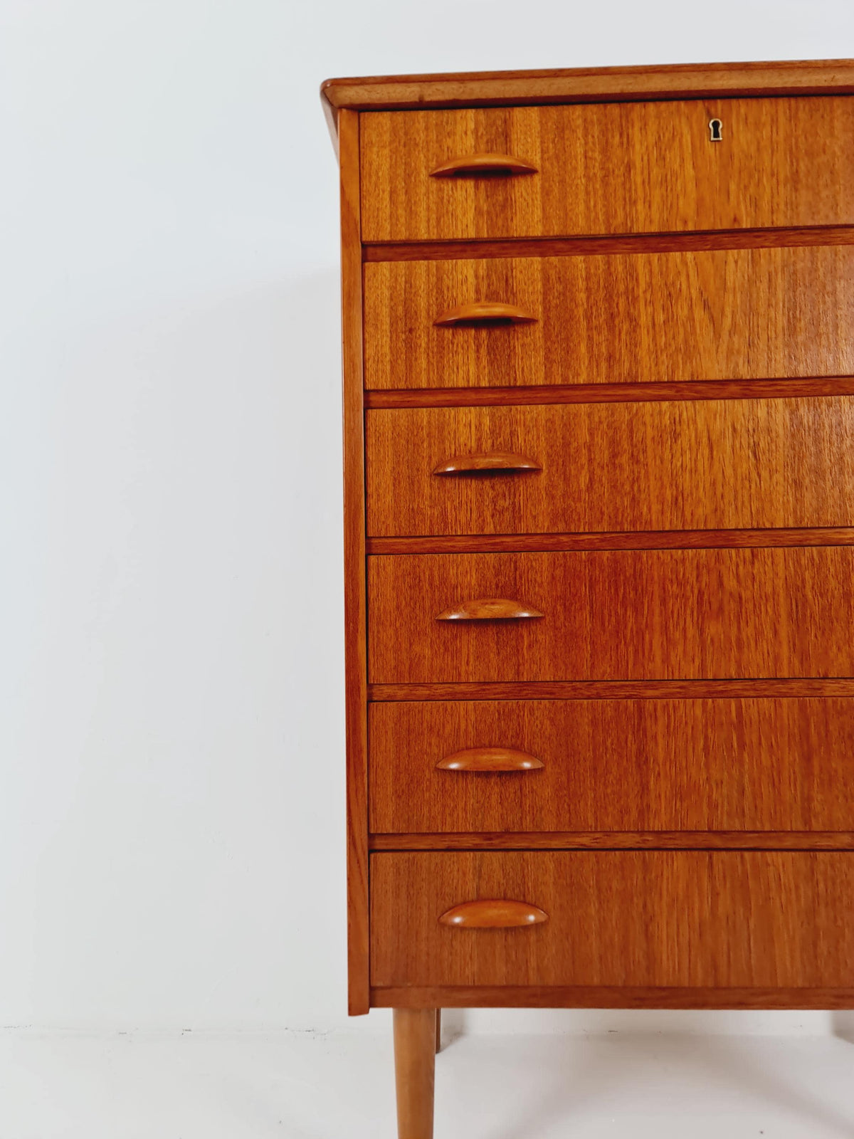 Midcentury danish design chest of drawers / drawer dresser /6 drawers cabinet By Ejsing Möbelfabrik 1960s