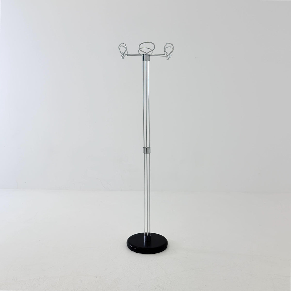 Mid-Century Bauhaus Coat Rack by Isao Hosoe for Valenti Cusago Milano, 1980s Italy
