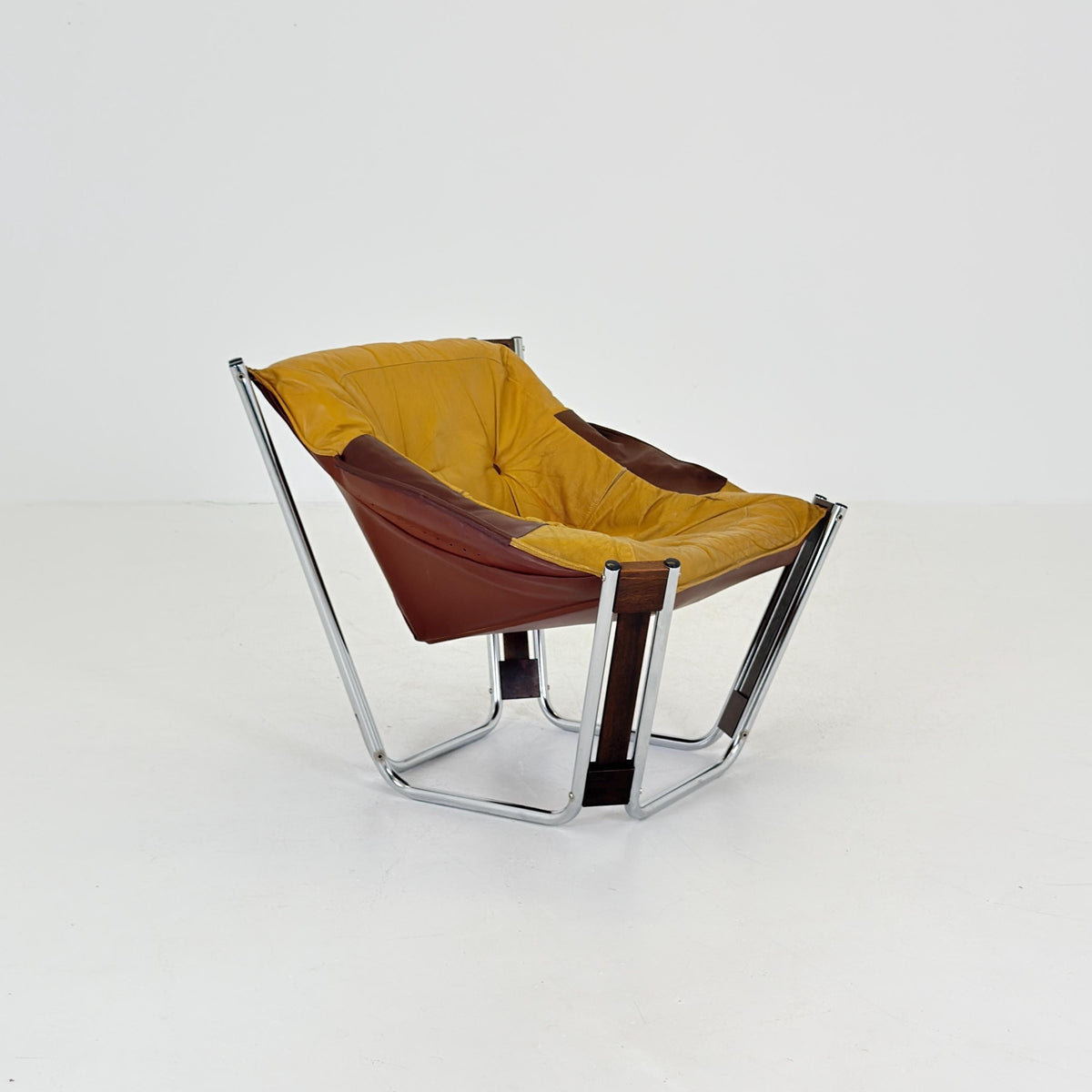 Mid century Sonic Lounge Chair by Odd Knutsen for Hjellegjerde mobler Norway 1970s