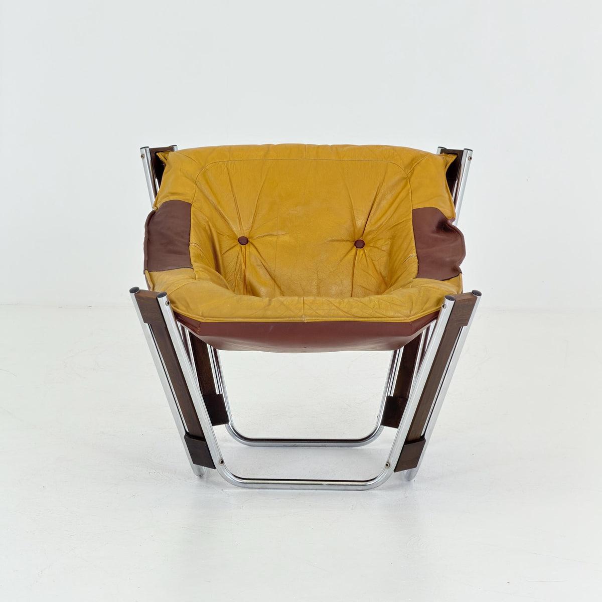 Mid century Sonic Lounge Chair by Odd Knutsen for Hjellegjerde mobler Norway 1970s