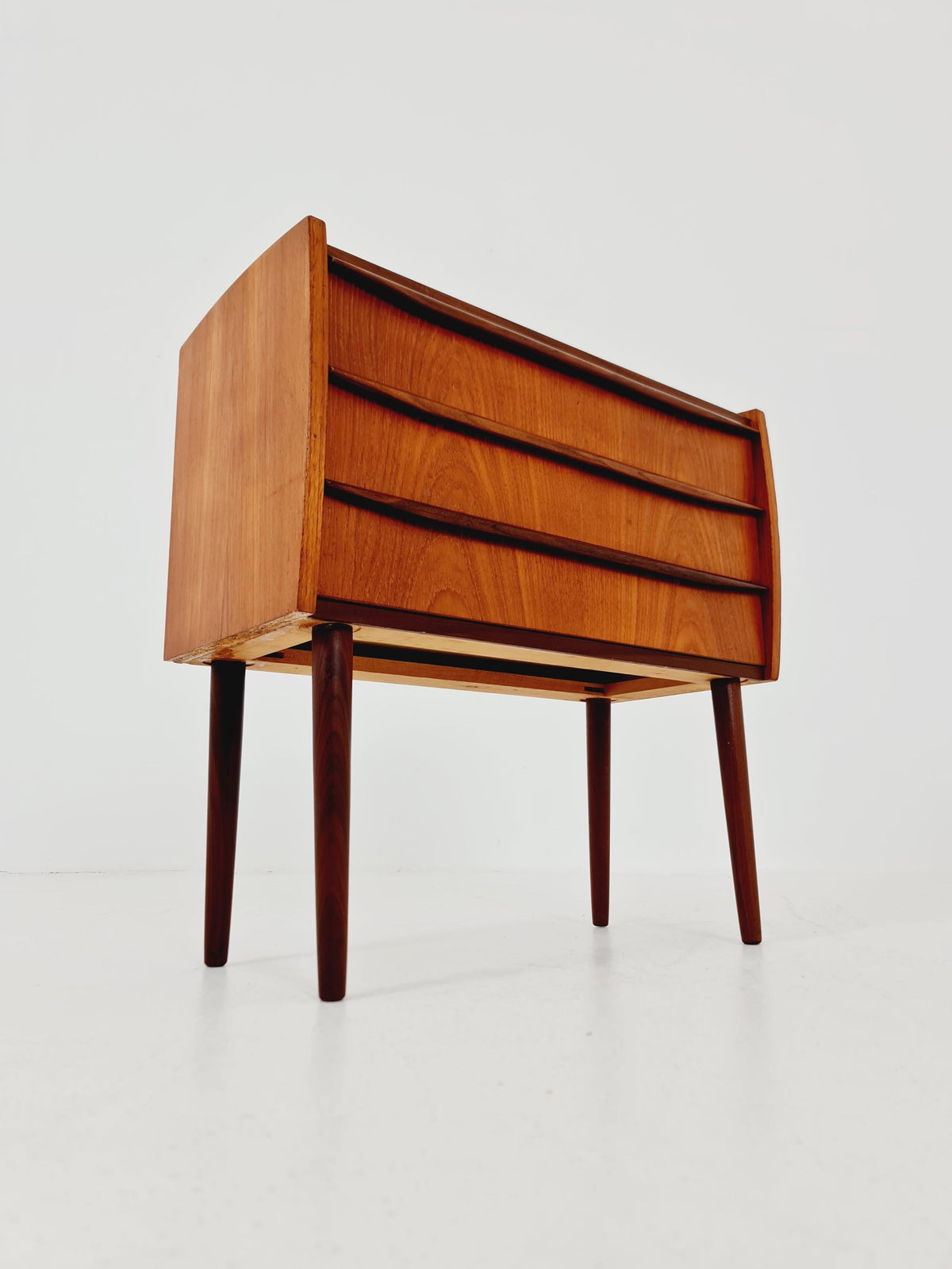 Midcentury danish drawer dresser /3 drawers /Nightstand 1960s