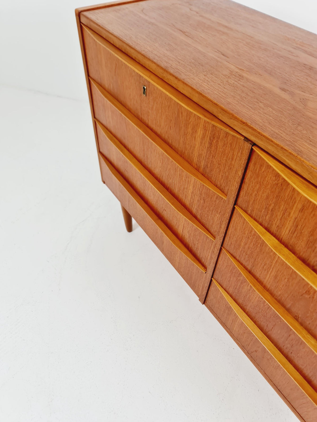 Midcentury danish design chest of drawers /Sideboard 1960s