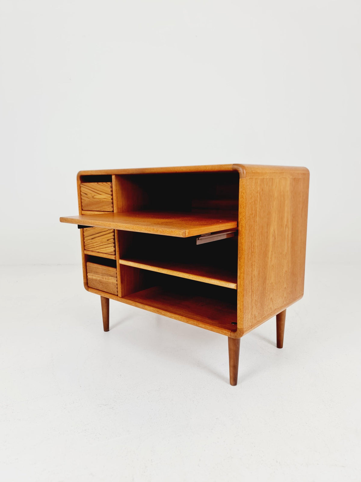 Mid century Solid Danish teak hallway cabinet, Record cabinet By Dyrlund 1960s