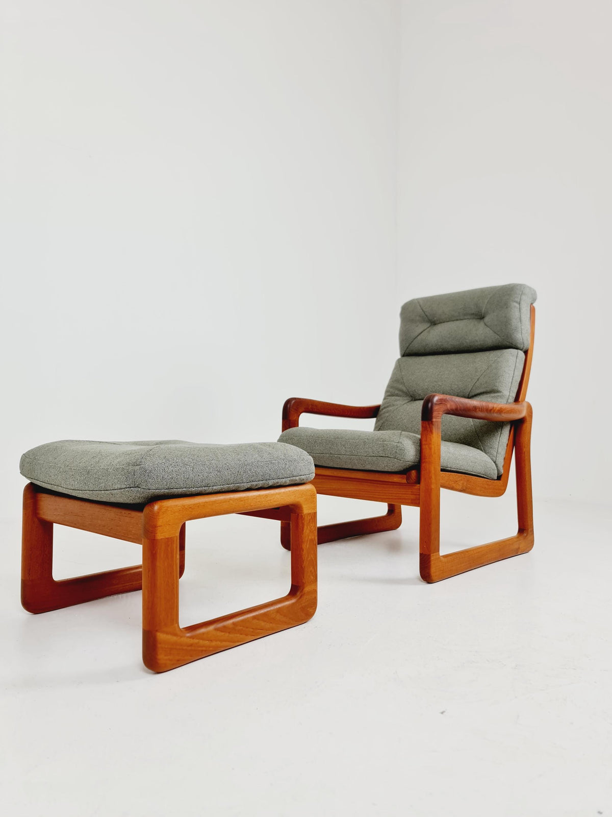 Mid century teak easy lounge chairs With Ottoman by EMC Möbelfabrik , 1970s