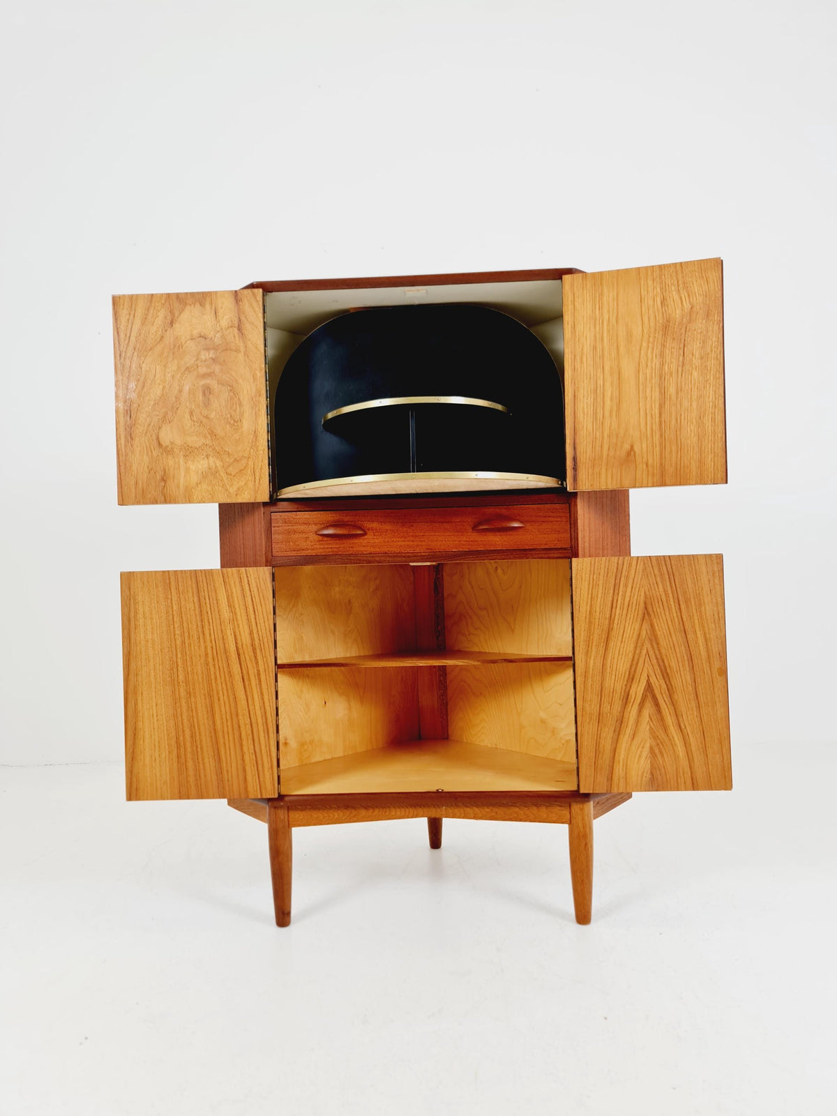 Mid Century Modern danish Drniks corner cabinet teak 1960s