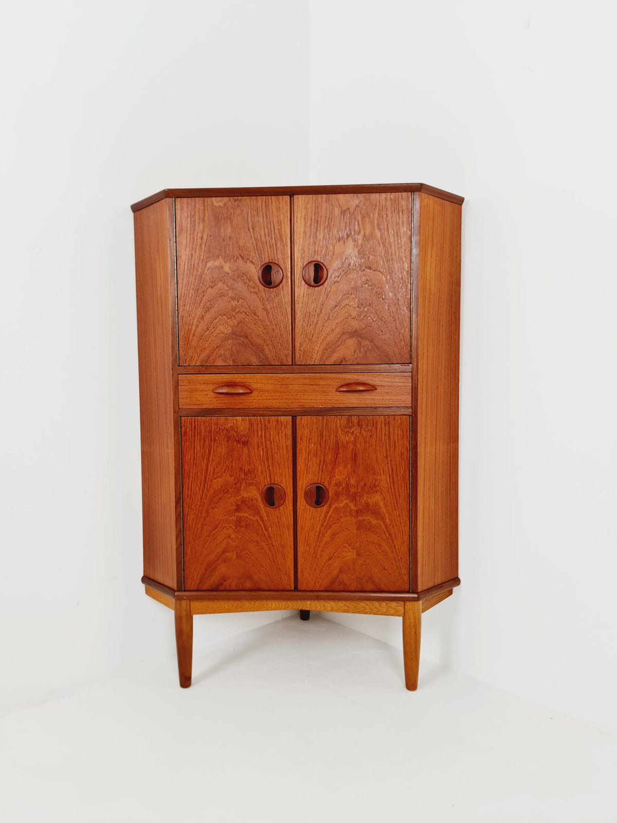 Mid Century Modern danish Drniks corner cabinet teak 1960s